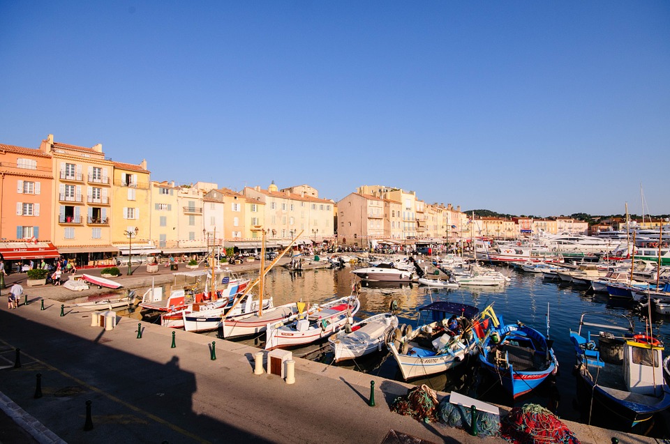 St-Tropez: rent a villa for a summer