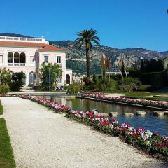Buying and renting luxury property on the Côte d’Azur: the essential guide