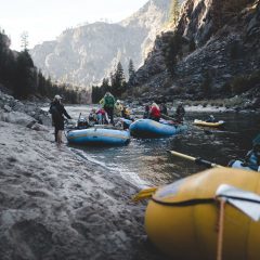 What happens during an afternoon rafting session ?